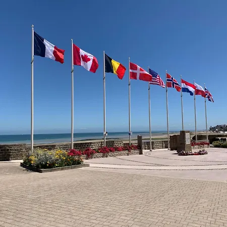 Saint-aubin-sur-mer: Bel Traversant Апартаменты Сент-Обен-сюр-Мер